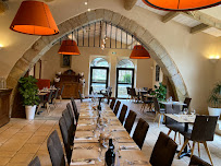 Atmosphère du Restaurant français Le Restaurant de Fontfroide à Narbonne - n°2