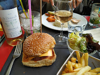 Hamburger du Restaurant français Brasserie Rives de Bièvre à Cachan - n°10