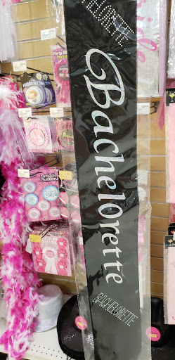 Party Store «Nobbies Party Superstore», reviews and photos, 9999 University Ave, Clive, IA 50325, USA