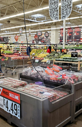 Supermarket «Hy-Vee», reviews and photos, 1403 N Veterans Pkwy, Bloomington, IL 61704, USA