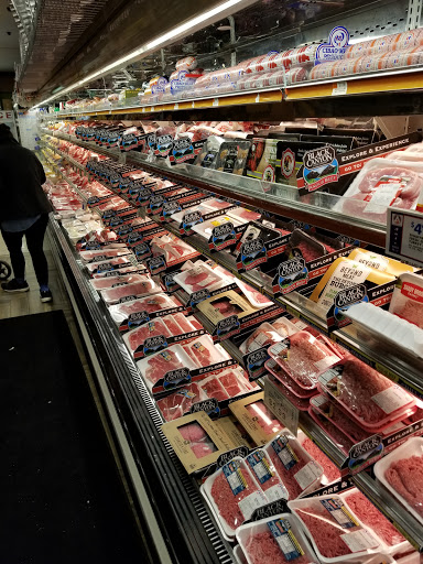 Supermarket «Associated Supermarket», reviews and photos, 333 Seneca Ave, Ridgewood, NY 11385, USA