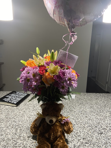 Florist «Park Square Florist», reviews and photos, 1300 Park Ave, Woonsocket, RI 02895, USA