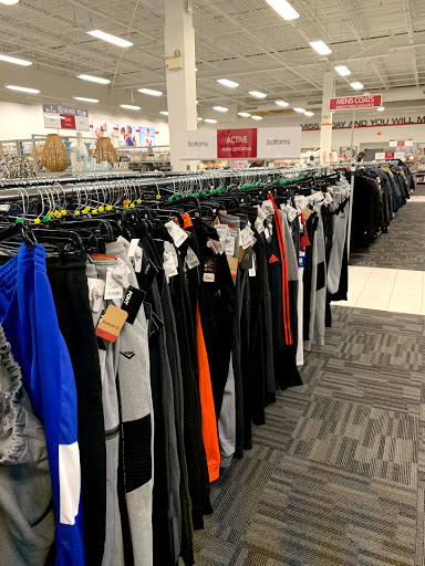 Clothing Store «Burlington Coat Factory», reviews and photos, 1300 N Larkin Ave, Joliet, IL 60435, USA