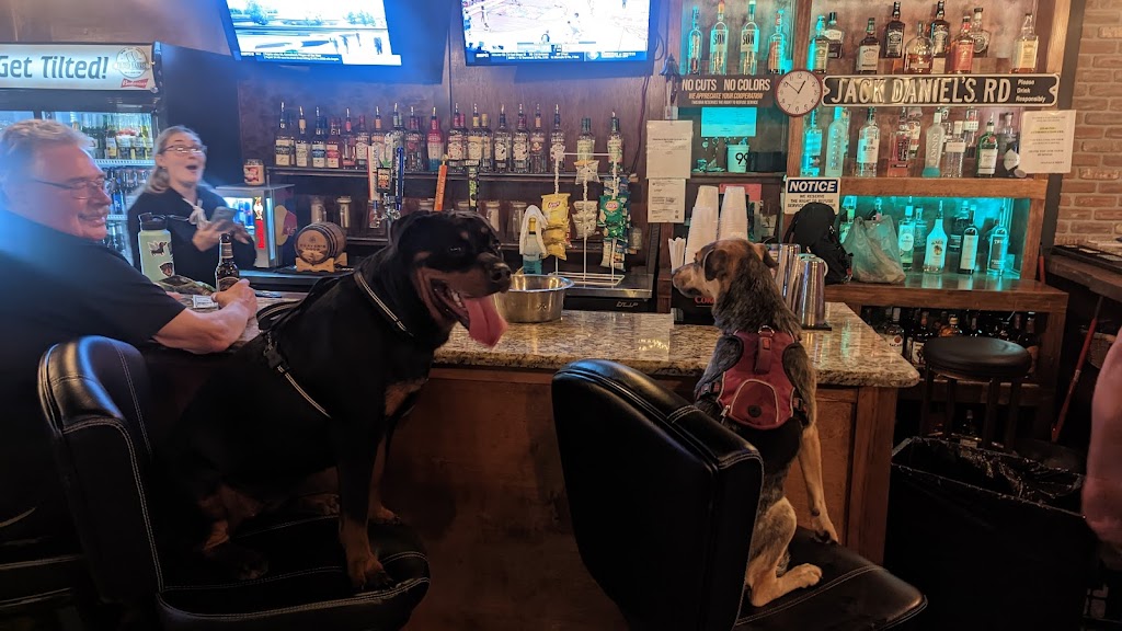 Tilted Barrel Bar 33781