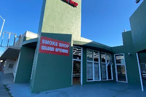 San Carlos smoke shop image