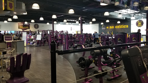Gym «Planet Fitness», reviews and photos, 200 Glen Cove Rd, Carle Place, NY 11514, USA