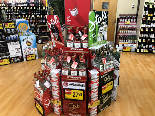 Shopping Mall «Harlem-Foster Shopping Center», reviews and photos, 7240 W Foster Ave, Chicago, IL 60656, USA