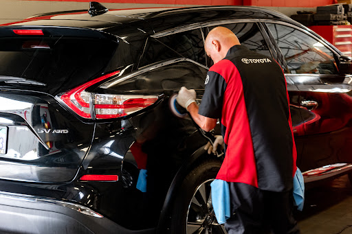 Car Dealer «Yuba City Toyota», reviews and photos, 955 Harter Pkwy, Yuba City, CA 95993, USA