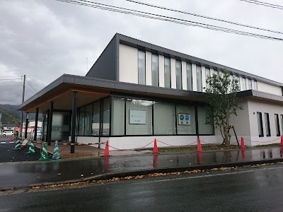 山形銀行鈴川支店 花楯支店