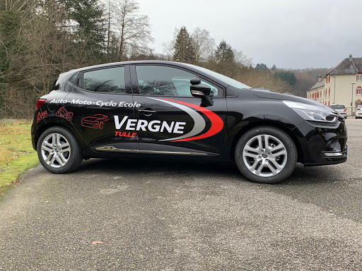 Auto-École Vergne (23 Av. Charles de Gaulle) à Tulle, Corrèze