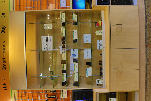 Electronics Store «Device Pitstop - Burnsville», reviews and photos, 1603 County Rd 42 W, Burnsville, MN 55306, USA