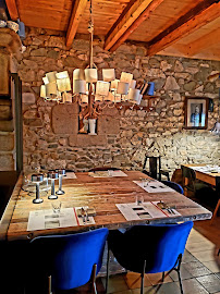 Atmosphère du Restaurant Au Char à Bancs, Ferme Auberge Crêperie à Plélo 22170 en Bretagne à Plélo - n°8