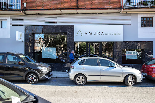 Amura Clínica dental en Laredo, Cantabria