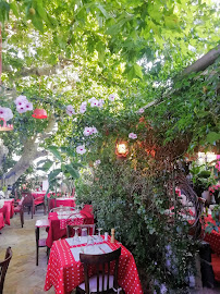 Atmosphère du Restaurant Mira Loisirs à Théoule-sur-Mer - n°3