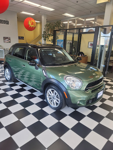 Used Car Dealer «Harte Used Car Super Center», reviews and photos, 341 S Broad St, Meriden, CT 06450, USA