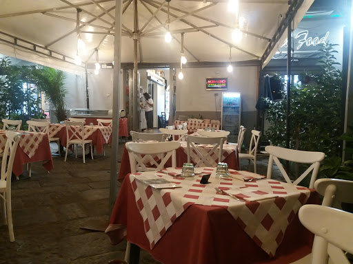 Bar Pizzeria Trattoria Ristorante Maraucci