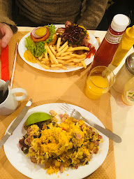 Photo n°87 de Breakfast in America à Paris ()