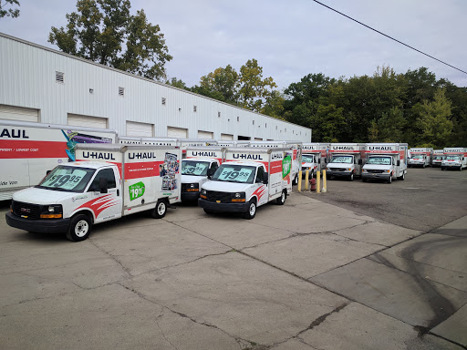 Truck Rental Agency «U-Haul Moving & Storage of Inkster», reviews and photos, 29500 Michigan Ave, Inkster, MI 48141, USA