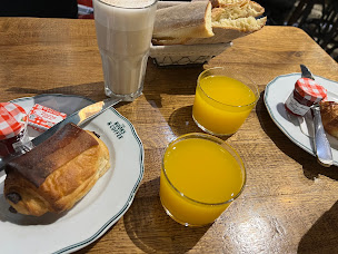 Photo n°70 de Books & Coffee à Bordeaux ()