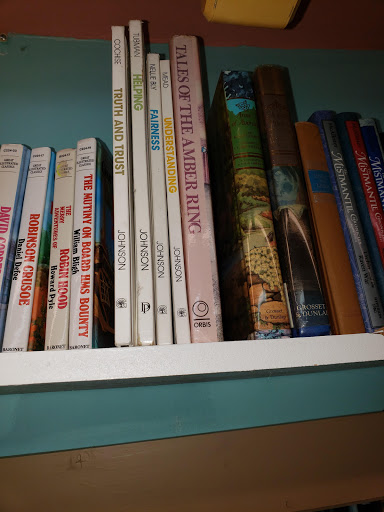 Book Store «Book Exchange & Comic Shop», reviews and photos, 807 Northlake Blvd, North Palm Beach, FL 33408, USA