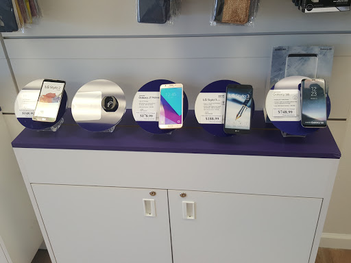 Cell Phone Store «MetroPCS Authorized Dealer», reviews and photos, 2230 Sunset Blvd, Rocklin, CA 95765, USA