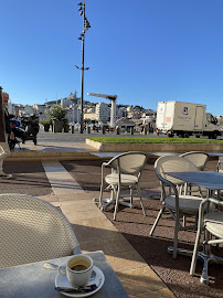 Atmosphère du Restaurant L’ambassade Bretonne à Marseille - n°9