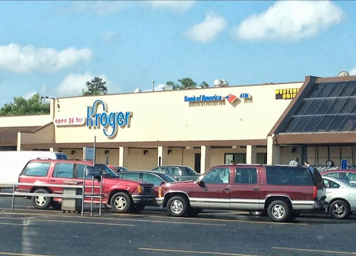 Shopping Mall «Crossroads South Shopping Ctr», reviews and photos, 8059 Tara Blvd, Jonesboro, GA 30236, USA