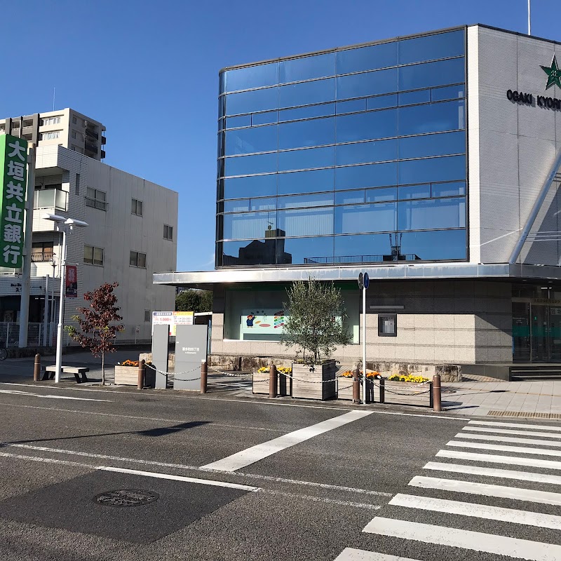 大垣共立銀行 豊田支店