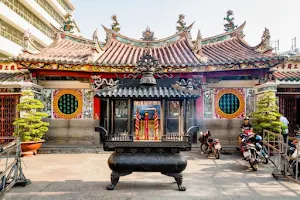 Ba Thien Hau Temple image