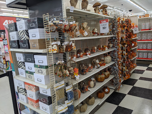 Craft Store «Michaels», reviews and photos, 311 Maple Ave E, Vienna, VA 22180, USA