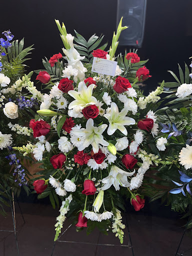 Florist «Lakeline Florist & Gifts Inc», reviews and photos, 12233 Ranch Rd 620 N #103, Austin, TX 78750, USA