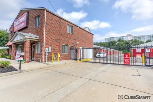 Self-Storage Facility «CubeSmart Self Storage», reviews and photos, 1820 Frontage Rd, Cherry Hill, NJ 08034, USA