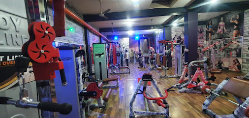 Fitness Factory Gym - Surya Complex,Basement, near Happy Departmental Store, Tutian Wala Mandir, Shivpuri, Ludhiana, Punjab 141008, India
