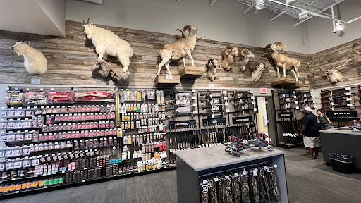 Sporting Goods Store «SCHEELS», reviews and photos, 8251 Flying Cloud Dr #1058, Eden Prairie, MN 55344, USA