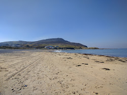 Foto van Pollan Beach wilde omgeving