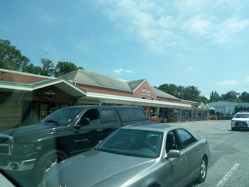 Supermarket «DeCicco Family Markets - Katonah», reviews and photos, 132 Bedford Rd, Katonah, NY 10536, USA