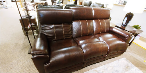 Furniture Store «La-Z-Boy Furniture Galleries», reviews and photos, 19230 Alderwood Mall Pkwy #180, Lynnwood, WA 98036, USA