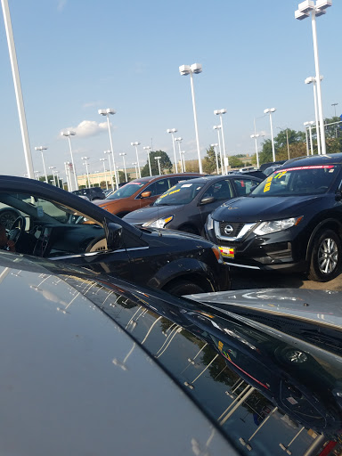 Nissan Dealer «Thomas Nissan», reviews and photos, 1427 N Larkin Ave, Joliet, IL 60435, USA