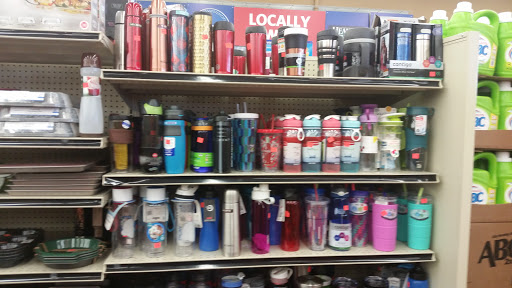 Grocery Store «Grocery Outlet Bargain Market», reviews and photos, 920 Ocean Beach Hwy, Longview, WA 98632, USA