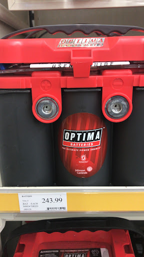 Auto Parts Store «NAPA Auto Parts - Genuine Parts Company», reviews and photos, 9250 NW 58th St, Doral, FL 33178, USA