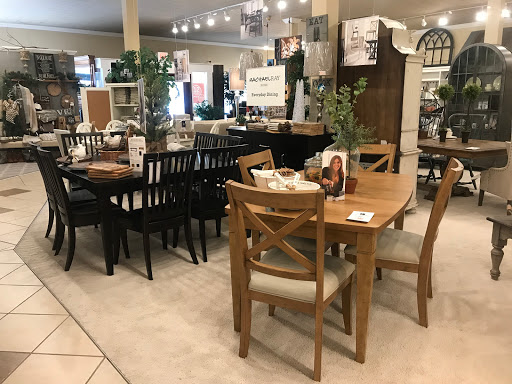 Furniture Store «Union Furniture and Flooring», reviews and photos, 21 S Washington Ave, Union, MO 63084, USA