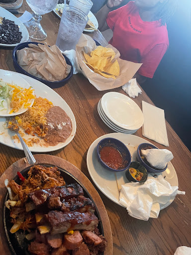 Mexican Restaurant «On The Border Mexican Grill & Cantina», reviews and photos, 2500 Airport Frwy, Bedford, TX 76022, USA
