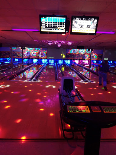 Bowling Alley «Timbers Bowling Lanes», reviews and photos, 1246 Conant St, Maumee, OH 43537, USA