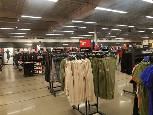 Clothing Store «Nike Factory Store», reviews and photos, 11401 NW 12th St #224, Miami, FL 33172, USA