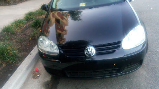 Used Car Dealer «H & R Auto», reviews and photos, 2825 Washington Blvd, Arlington, VA 22201, USA