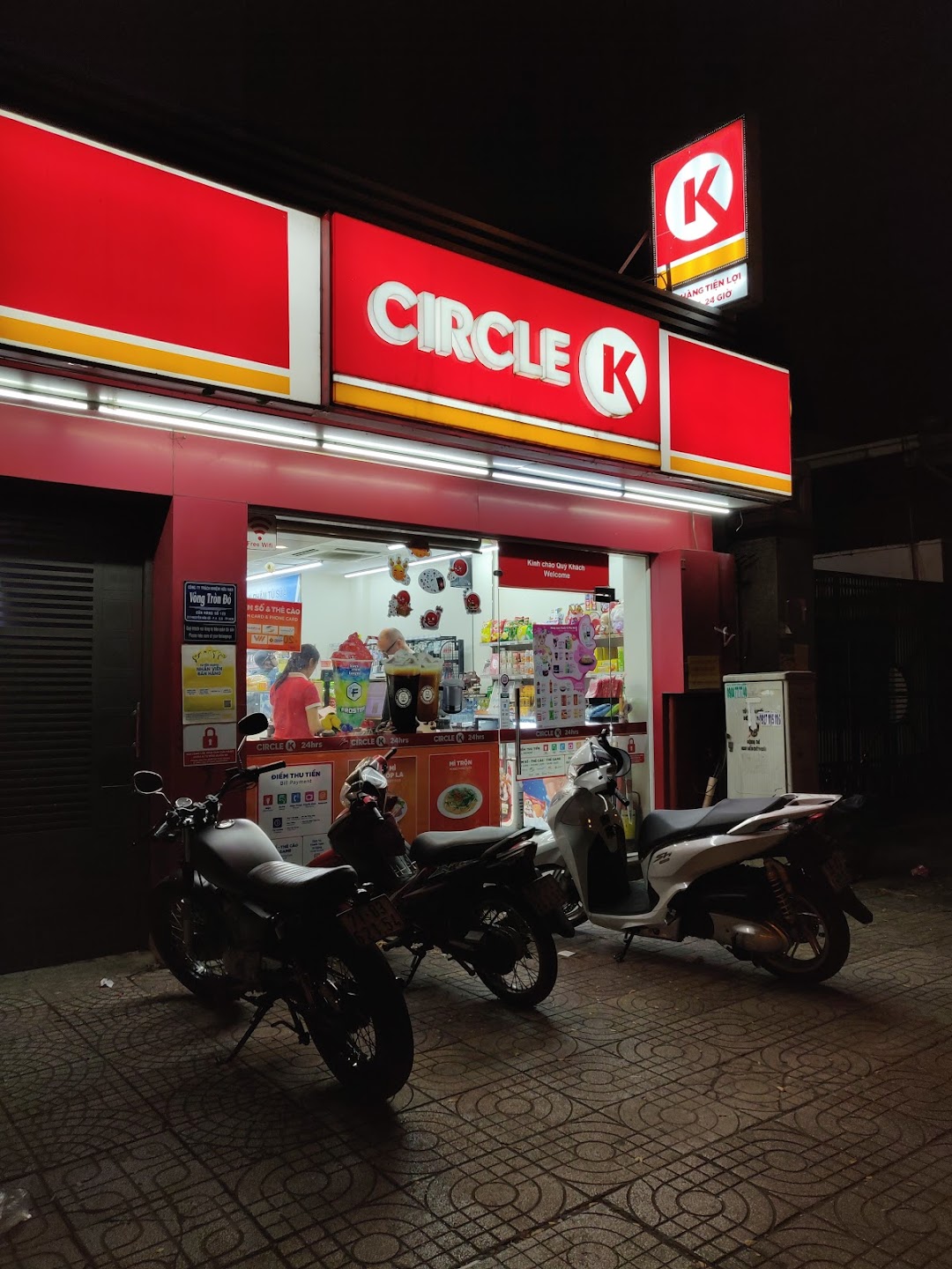 Circle K Nguyễn Văn Cừ