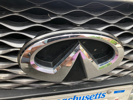 Auto Body Shop «Schlager Auto Body Repair Inc», reviews and photos, 299 Centre St, Quincy, MA 02169, USA