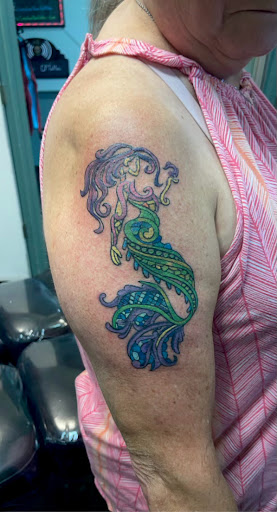 Explore last name tattoo ideas, creative tattoo ideas in Meridian, available at Creative Pain Tattoo Studio