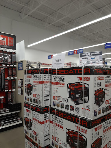 Shopping Mall «Frederick County Square Shopping Center», reviews and photos, 1003 W Patrick St, Frederick, MD 21702, USA