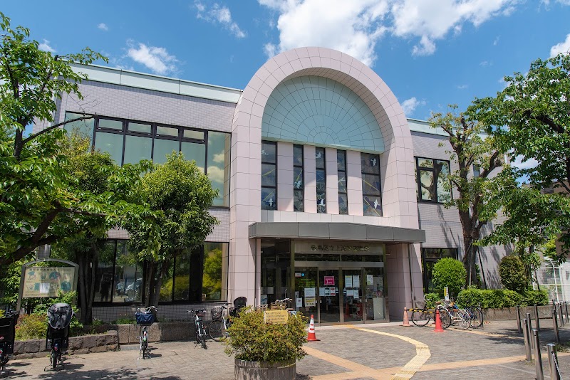 豊島区立上池袋図書館